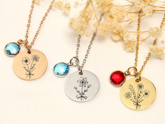 Personalized Name Necklaces, Personalized Gold Disc Necklace, Gold Birthflower Necklace, Floral Necklace, Flower Necklace, Monogram Coin