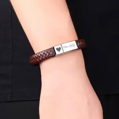 Customized Veteran Day Army Engraved Leather Bracelet, I am a Veteran Bracelet Birthday, Memorial Day Bracelet, Patriot Gift, Fourth of July