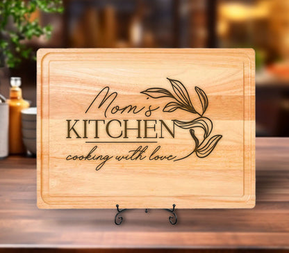 Cutting Board for Mom Grandma, Mama's Kitchen Bamboo Cutting Board, Mothers Day Board, Custom Cutting Board, Personalized Gifts for Mom