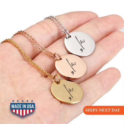Kamala Comma-la Coin 2024 Necklace, La Kamala Necklace, Christmas Gift, Kamala Harris Necklace, Comma la Gift, US Elections 2024 Necklace