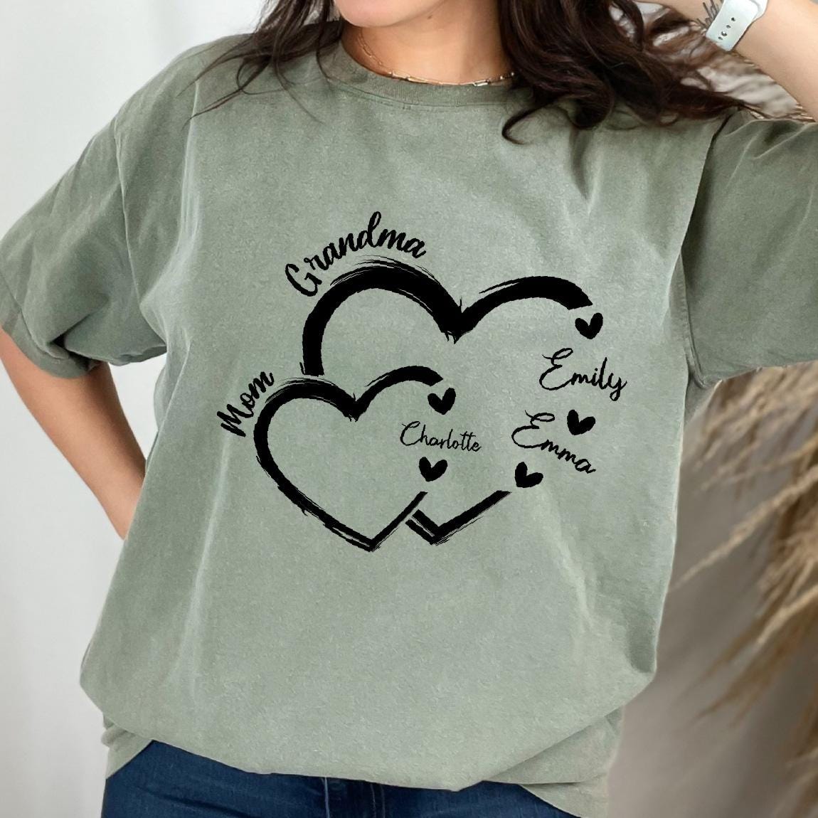 Comfort Colors Personalized Grandma Mama Heart Shirt with Kids Names, Mother's Day Shirts, Mama With Children Names Tee, Custom Mama Shirt