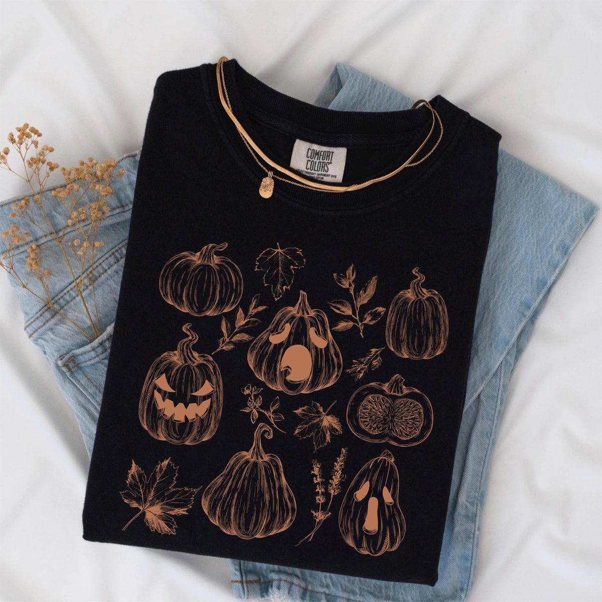 Hand-Drawn Pumpkin Shirt: Vintage Floral Fall Tee